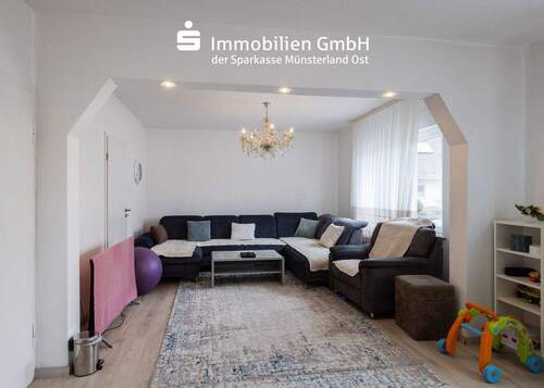 Wohnzimmer - Einfamilienhaus mit 133,00 m&sup2; in Warendorf zum Kaufen