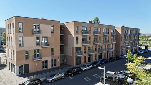 Außenansicht 2 - 4 Zimmer Büro zum Kaufen in Dresden