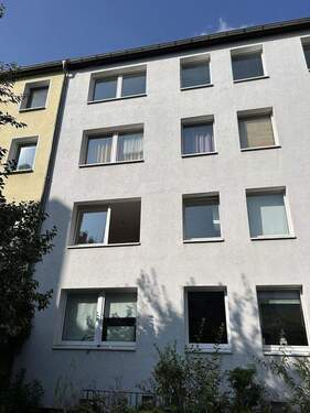 Hausansicht Gartenseite - 2 Zimmer Etagenwohnung zum Kaufen in Dortmund