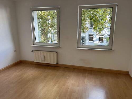 Zimmer Straßenseite - 
