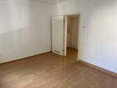 Zimmer Straßenseite - 