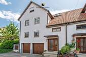 Hausansicht - Ein- bis Zweifamilienhaus in Balzholz- Ein bezauberndes Zuhause voller Flair und Charme -