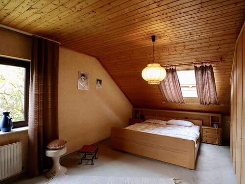 Schlafzimmer Dachgeschoss - 
