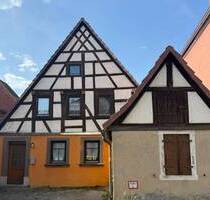 Schönes Historisches Landhaus mit großzügigem Grundstück - Marktsteft