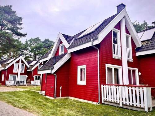 Ostseepark 24 aussen.jpg - 3 Zimmer Mehrfamilienhaus, Wohnhaus zum Kaufen in Glowe