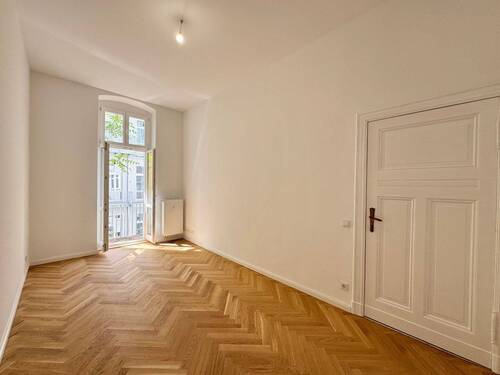 Zimmer 3 - 