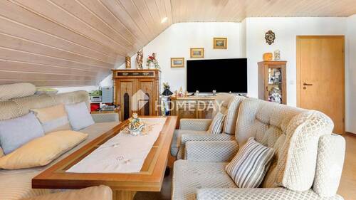1. OG Wohnzimmer 1 - 