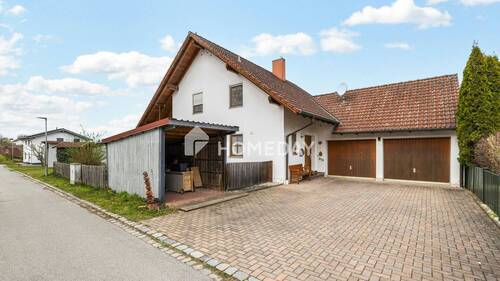 Außenansicht 1 - 9 Zimmer Einfamilienhaus in Landau an der Isar