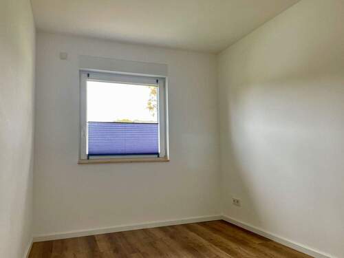 Zimmer 2 (EG) - 