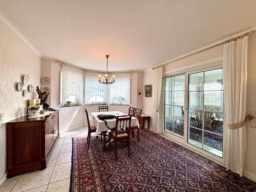 Esszimmer - 6 Zimmer Einfamilienhaus in Binsfeld