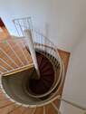 Wendeltreppe in den unteren Wohnbereich - 