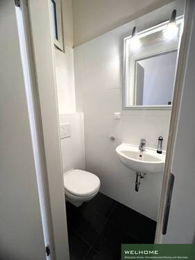 Duschbad - Büro in Frankfurt am Main zur Miete