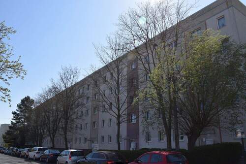 Außenansicht - 3 Zimmer Etagenwohnung zur Miete in Gotha