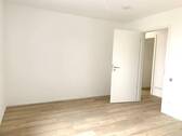 Zimmer 2 - 