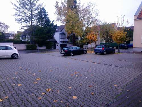 Parkplatz - Büro mit 4,00 m&sup2; in Rüsselsheim am Main zur Miete