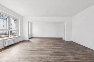 backbone_570742-A_067_WEB.jpeg - 