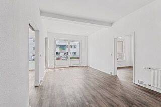 backbone_570742-A_007_WEB.jpeg - 