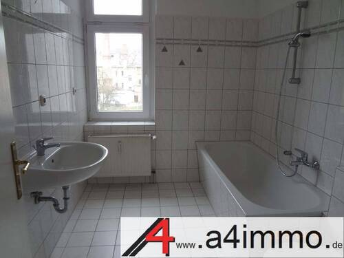 Bad - Etagenwohnung mit 60,00 m² in Gera zur Miete