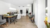 Wohnzimmer 2 - 2 Zimmer Etagenwohnung zum Kaufen in Oldenburg (Oldb)
