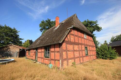 Gartenansicht - 6 Zimmer Mehrfamilienhaus, Wohnhaus in Kirchlinteln