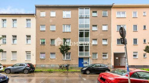 Außenansicht 3 - Gepflegte 1-Zimmer-Wohnung mit Balkon in Spandau