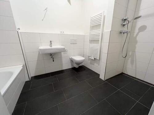 Bad - Etagenwohnung mit 65,10 m² in Hamburg zur Miete