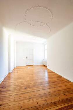 Zimmer 2 - 