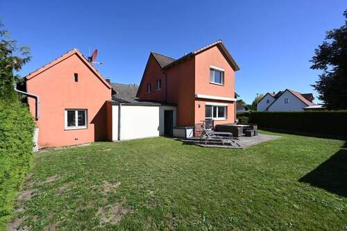 Guter Zustand - Einfamilienhaus mit 115,20 m² in Berg zum Kaufen