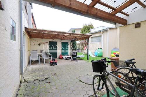 V10650 Innenhof 1.1 - 