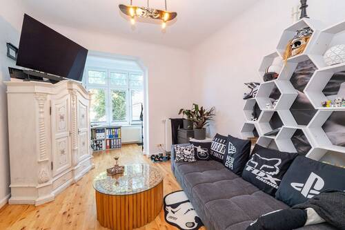 Büro 1 - Etagenwohnung mit 69,90 m&sup2; in Stade zum Kaufen