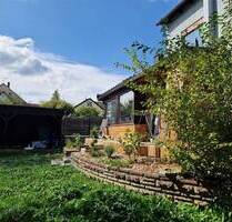 4-Zimmer-Wohnung mit Wintergarten, Garten & Büro - Zirndorf