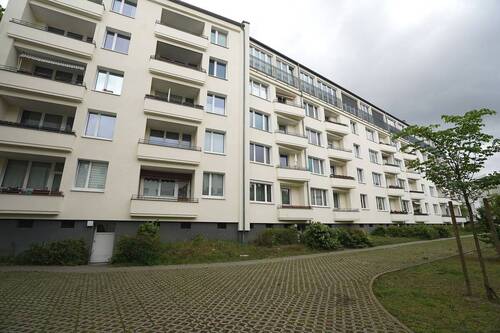 Rückansicht - Hauptstadtmakler-Bezugsfreie Wohnung in Top-Lage