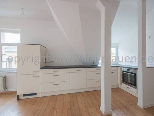 offene Küche - 2 Zimmer Etagenwohnung zur Miete in Plauen