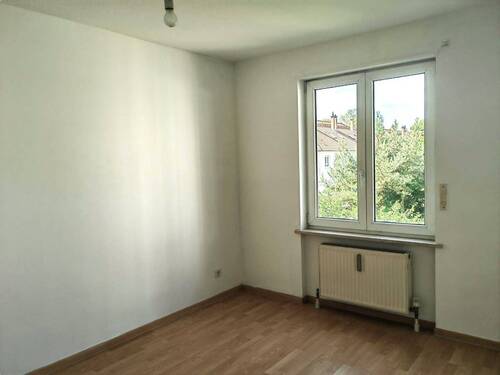 Zimmer 2 - 