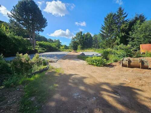 20250806_093411.jpg - Traumhafte 4-Raum-Wohnung im 2-Familienhaus – perfekt für den kleinen Handwerker mit großen Ideen!