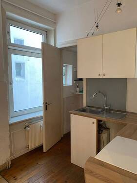 Küche und Speisekammer - 