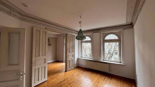 Wohnzimmer - Freie lichtdurchflutete Altbauwohung Eimsbüttel