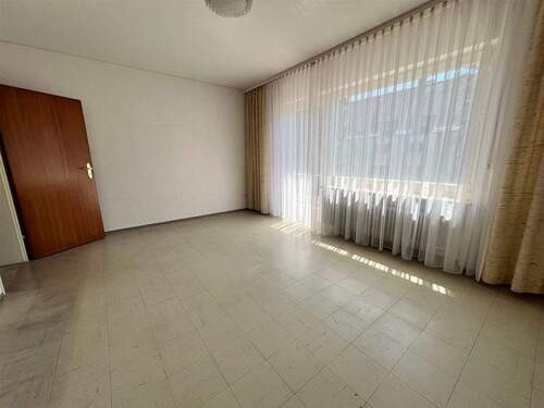 Kinderzimmer mit Balkonzugang - 