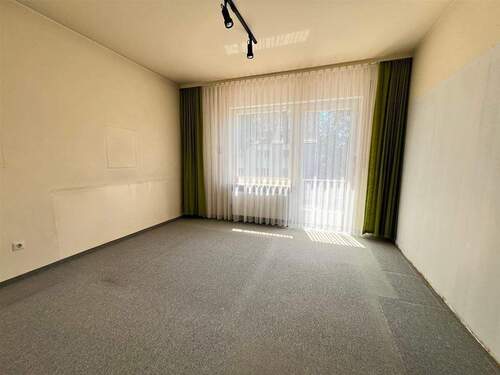 2. Kinderzimmer mit Balkonzugang - 