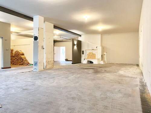 Gewerbefläche.jpg - Halle zur Miete in Langenzenn