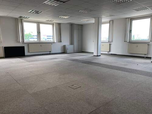 Bürofläche 2 exemplarisch.jpg - Halle in Langenzenn