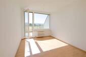 Zimmer 2 - 