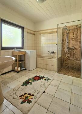 Badezimmer EG - 