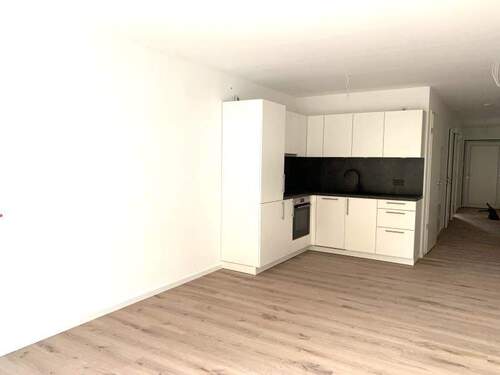 Küche Wohnen - 1 Zimmer Etagenwohnung in Nürnberg