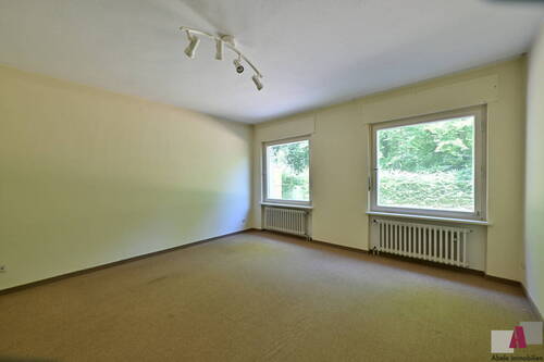Zimmer 2 KG - 