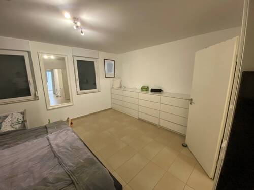 Schlafzimmer 1__4i - 