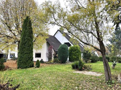 Freistehendes Architektenhaus - Freistehendes Architektenhaus in traumhafter Lage Schwabach Haus kaufen