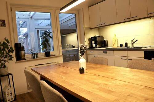 Küche - 4 Zimmer Doppelhaushälfte zum Kaufen in Großefehn