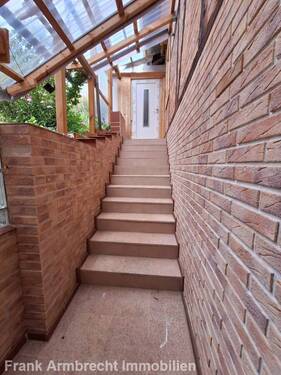 Eingang Wohnung OG. - Mehrfamilienhaus, Wohnhaus mit 320,00 m&sup2; in Lutter zum Kaufen