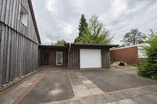 Garage - 